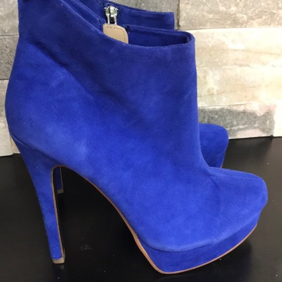 Kristin Cavallari by Chinese Laundry Lavish Bootie - Picture 5 of 13